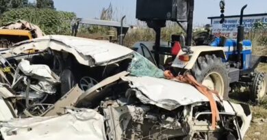 रुद्रपुर : सुबह सुबह भीषण सड़क हादसे में महिला की मौत ।