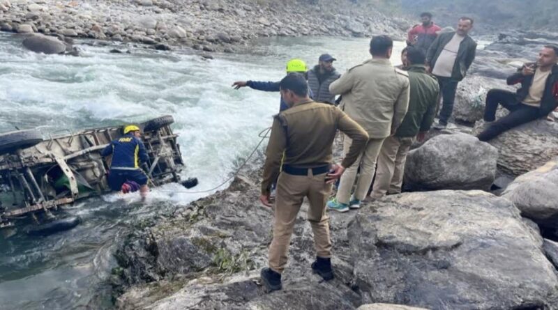 विकासनगर : 17वें दिन वाहन चालक का शव अणु गांव के पुल के पास से बरामद |