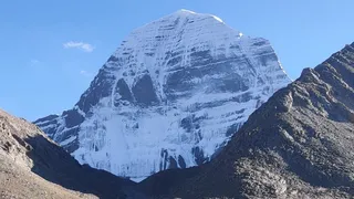 पिथौरागढ़: कैलाश मानसरोवर यात्रा को लेकर बैठक ।