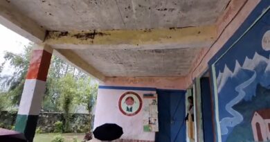 पिथौरागढ़ : जर्जर स्कूल भवन के पुनर्निर्माण को लेकर मुख्य शिक्षा अधिकारी को ज्ञापन |