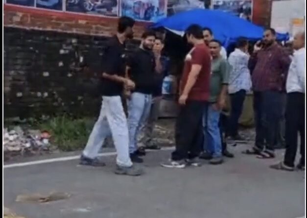 देहरादून : फायरिंग की घटना से मचा हड़कंप ।